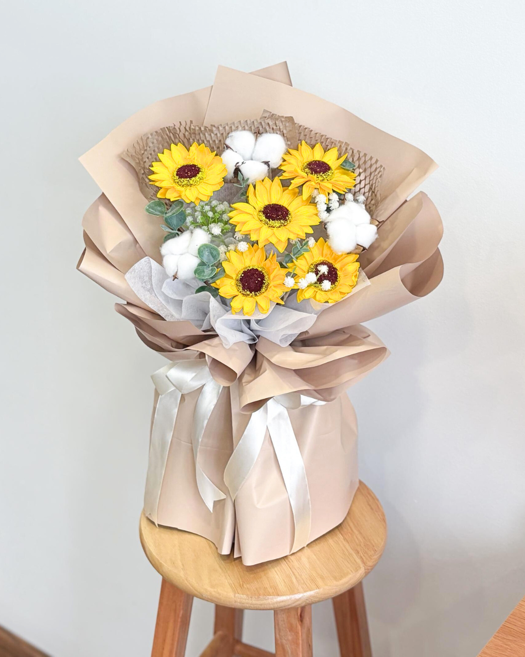 Heliora (Soap Flowers)