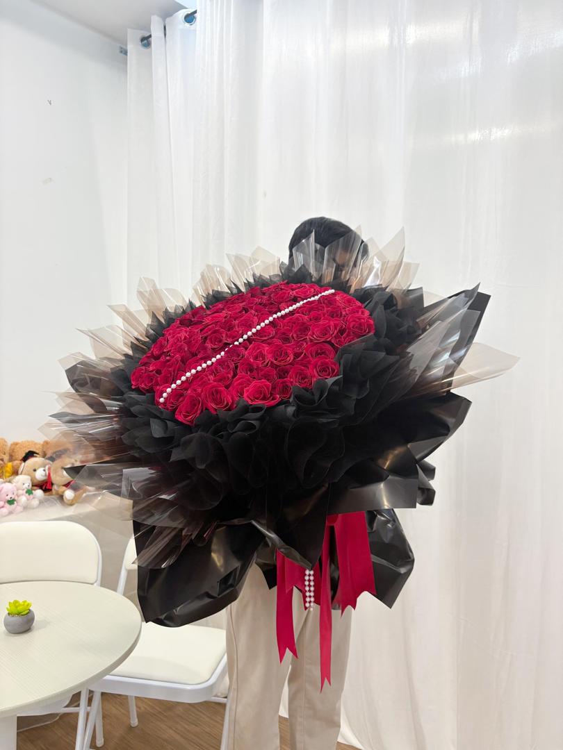Unbreakable Bond 99 Roses