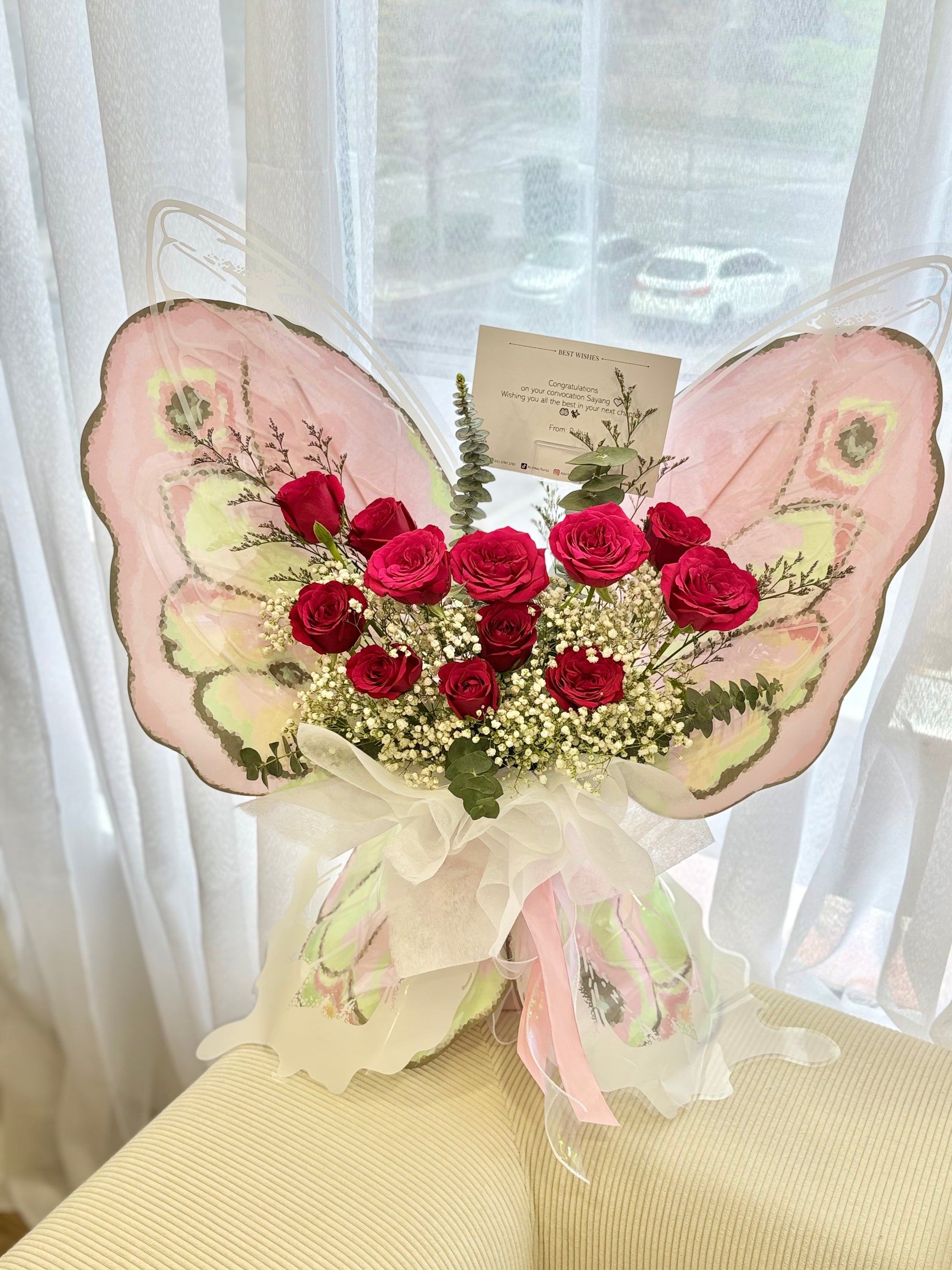 Zira Butterfly (Fresh Flowers)