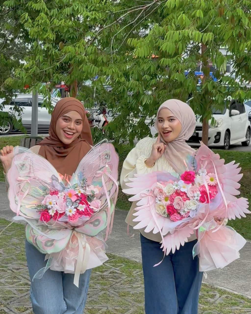 Angel Pinky (Soap Flowers)